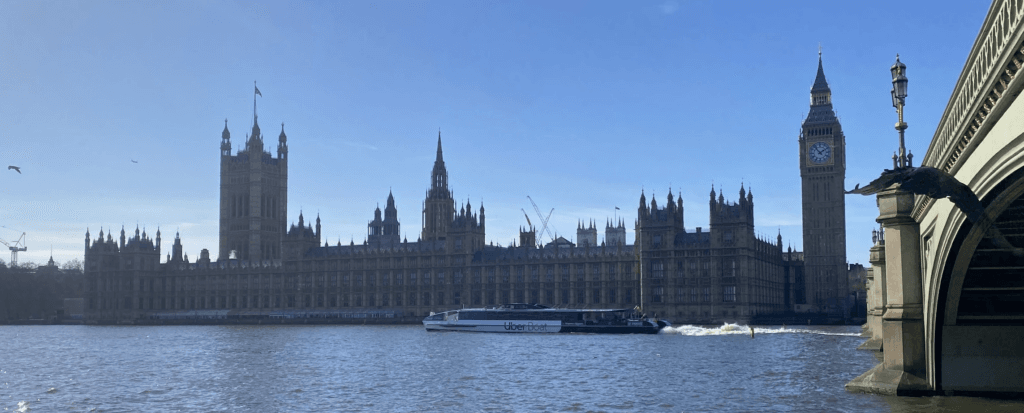 Vista panoramica di Westminster e il Big Bang. Foto di Davide Mantovani.